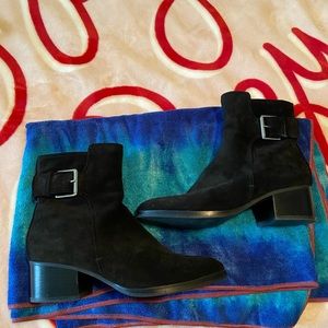 Via Spiga booties size 9